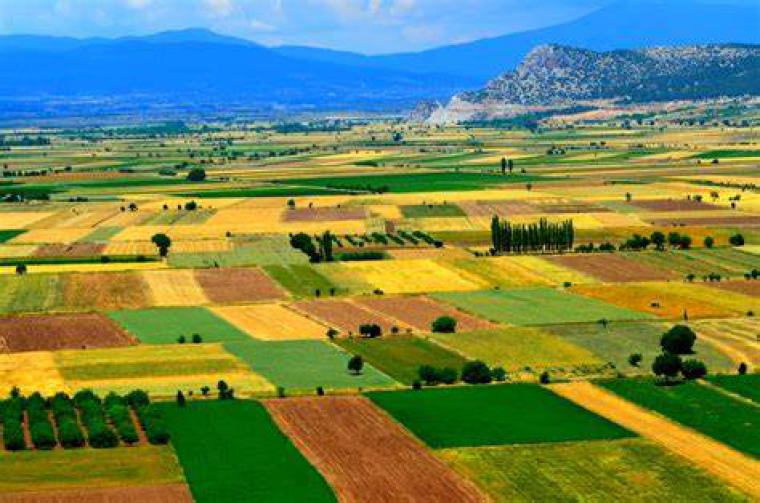 Acıpayam Ovası Konumu ve Coğrafi Özellikleri